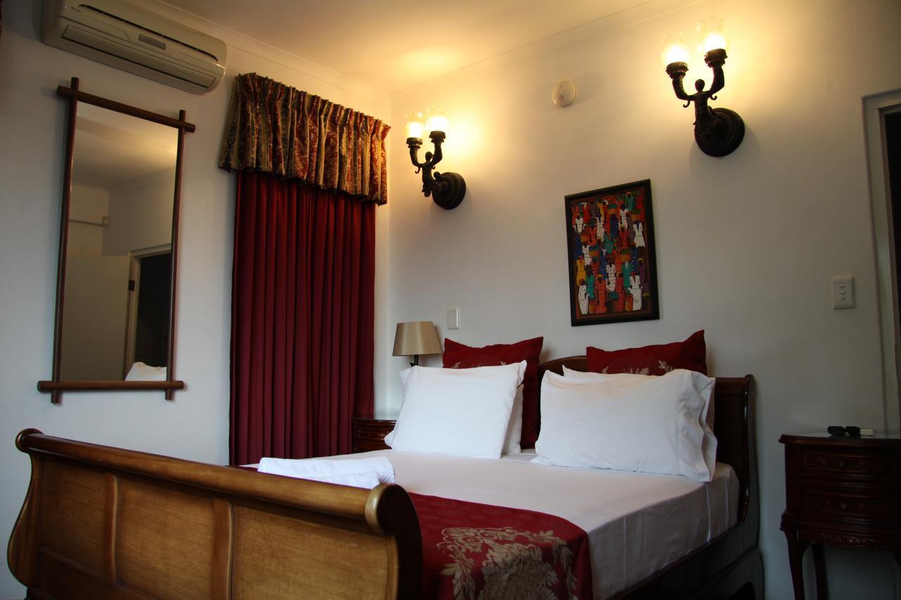 פרטוריה Capital House Boutique Hotel מראה חיצוני תמונה