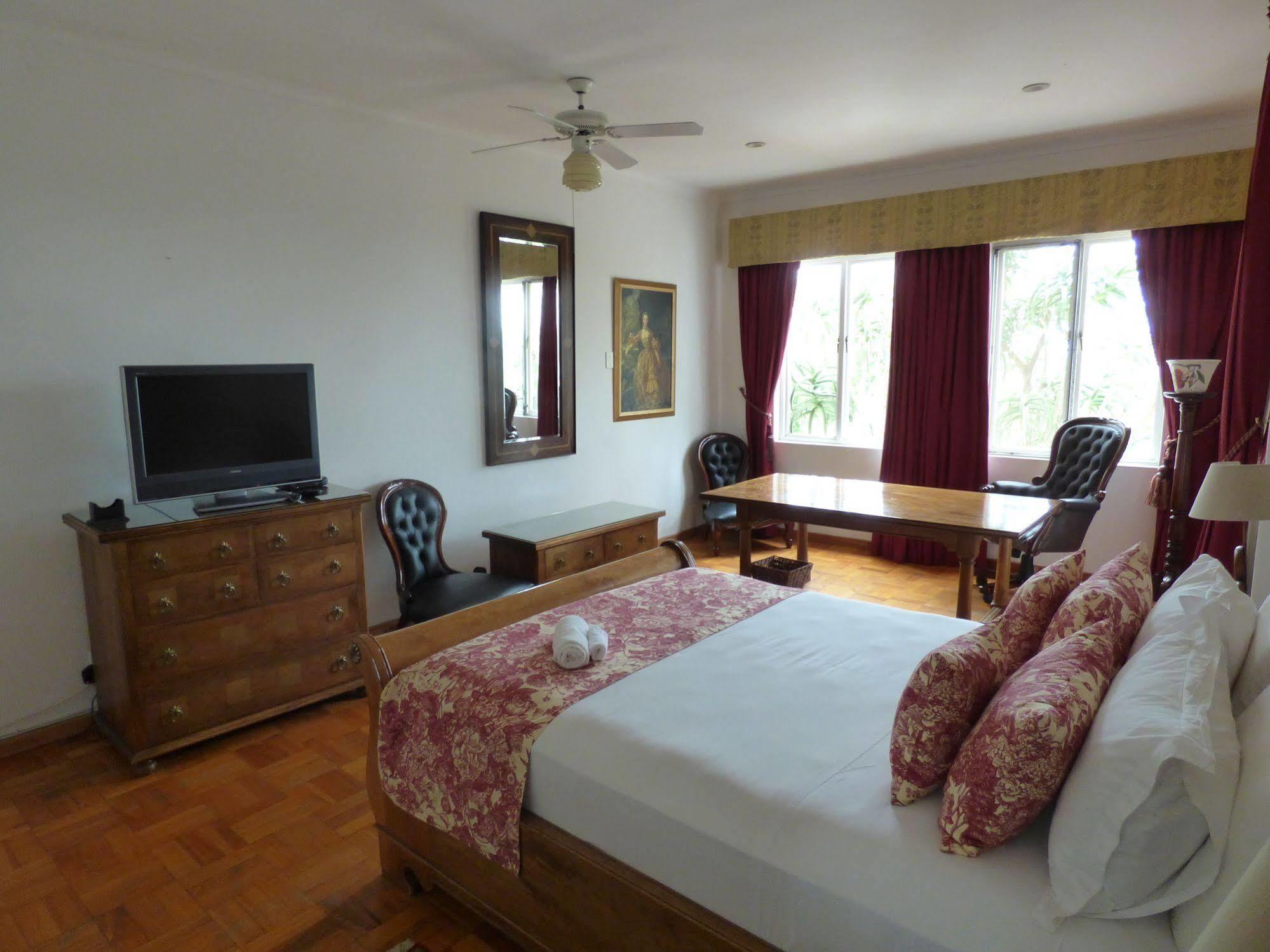 פרטוריה Capital House Boutique Hotel מראה חיצוני תמונה