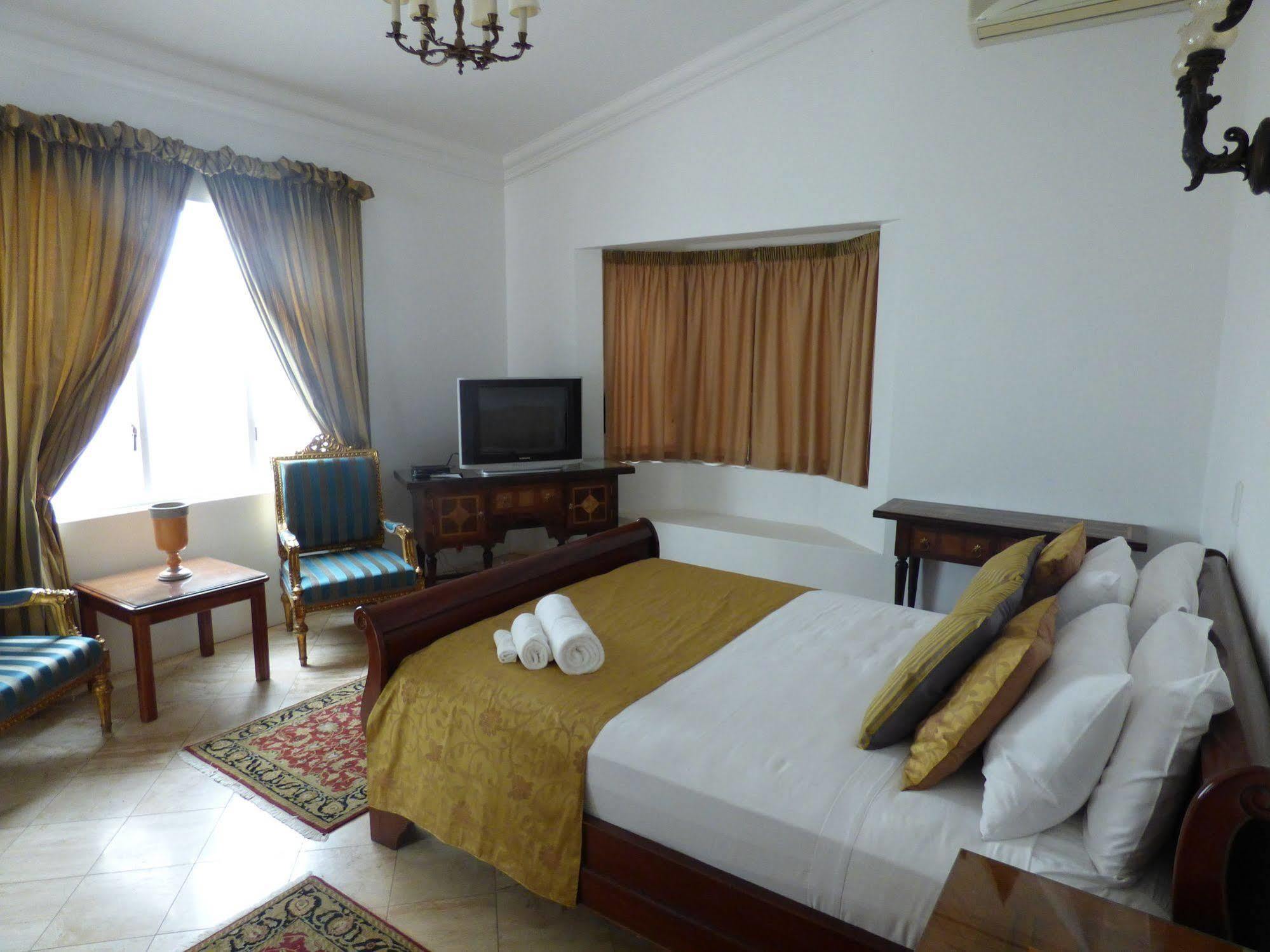 פרטוריה Capital House Boutique Hotel מראה חיצוני תמונה