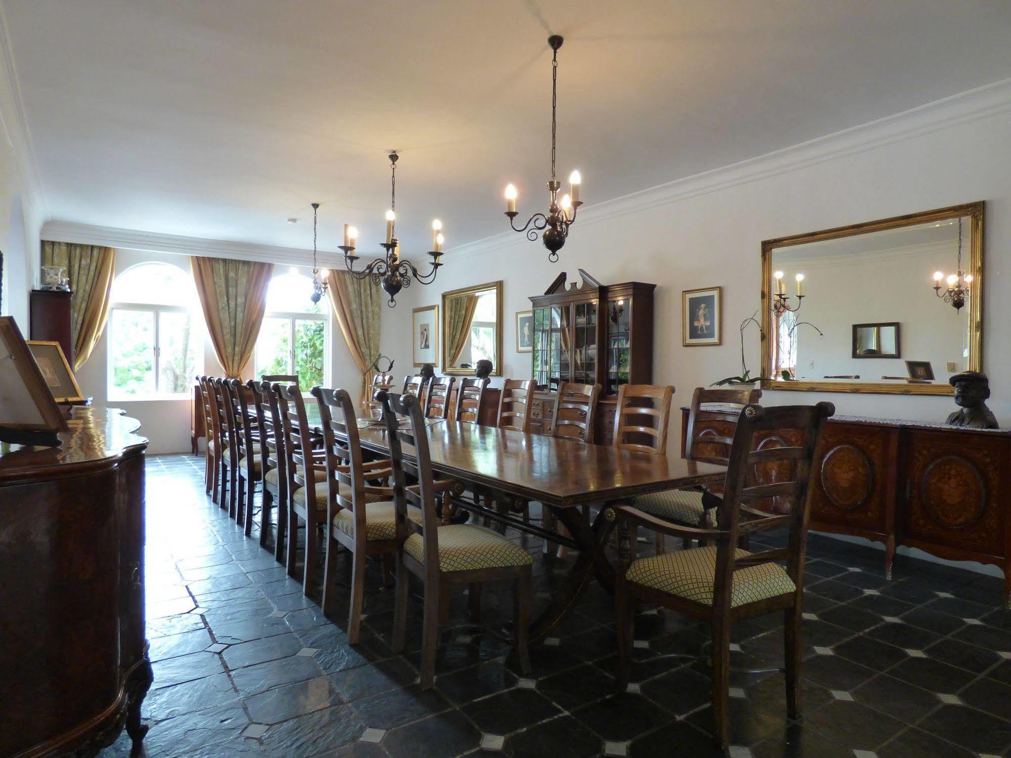 פרטוריה Capital House Boutique Hotel מראה חיצוני תמונה