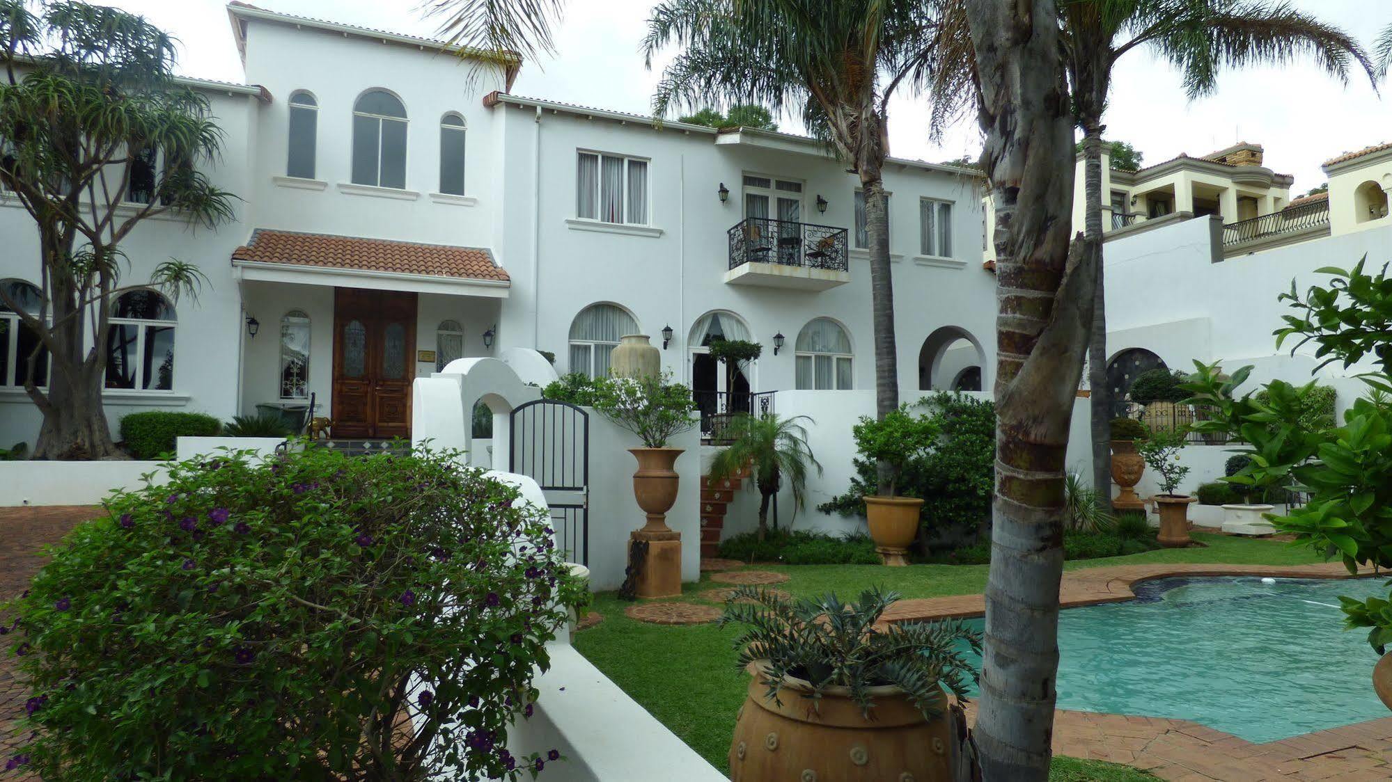 פרטוריה Capital House Boutique Hotel מראה חיצוני תמונה